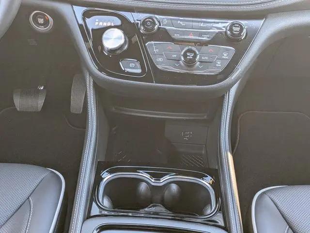 2026 Chrysler Pacifica Limited AWD