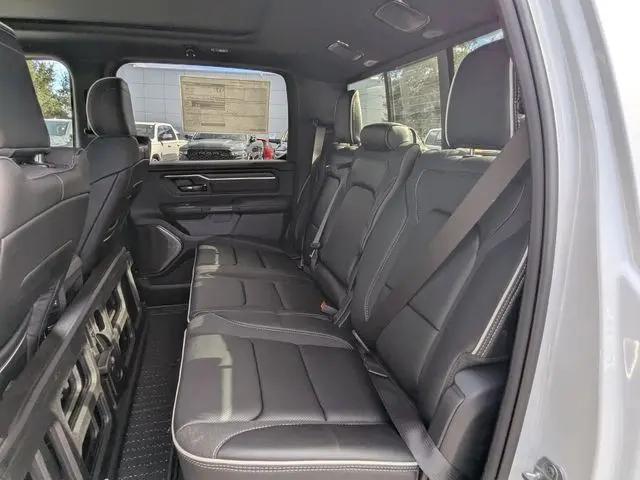 2026 Ram 1500 Limited Crew Cab 4x4 5'7" Box