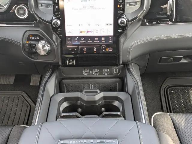 2026 Ram 1500 Limited Crew Cab 4x4 5'7" Box