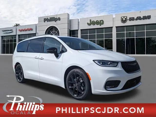 2026 Chrysler Pacifica Limited for sale in Ocala, FL
