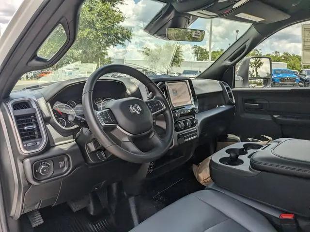2025 Ram 5500 Tradesman/Big Horn