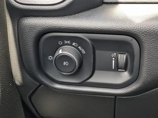 2025 Ram 5500 Tradesman/Big Horn