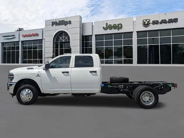 2025 Ram 3500 Tradesman/Big Horn