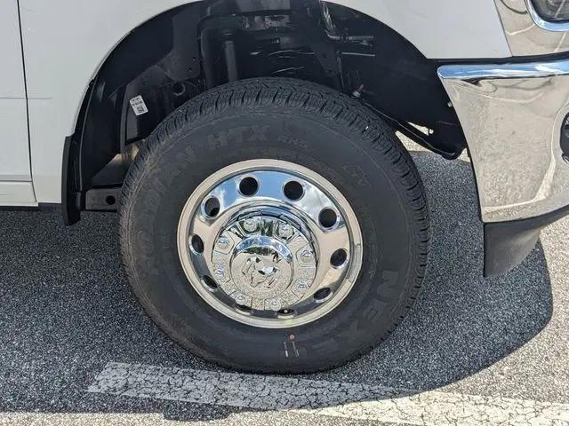 2025 Ram 3500 Tradesman/Big Horn