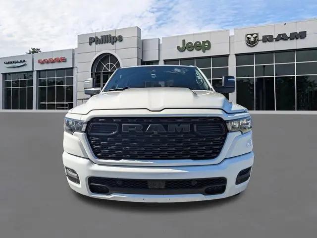 2026 Ram 1500 Express Crew Cab 4x4 5'7" Box