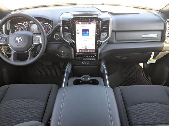 2026 Ram 2500 Big Horn Crew Cab 4x4 6'4" Box