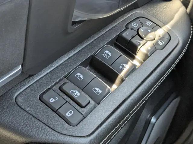 2026 Ram 2500 Laramie Mega Cab 4x4 64 Box