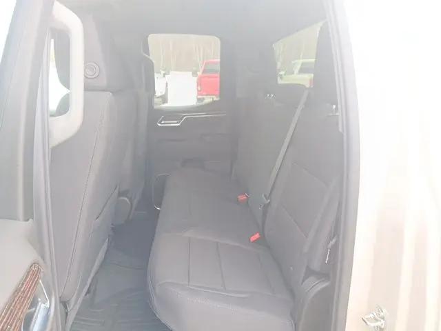 2026 GMC Sierra 1500 Double Cab, Standard Bed, SLE, 4WD