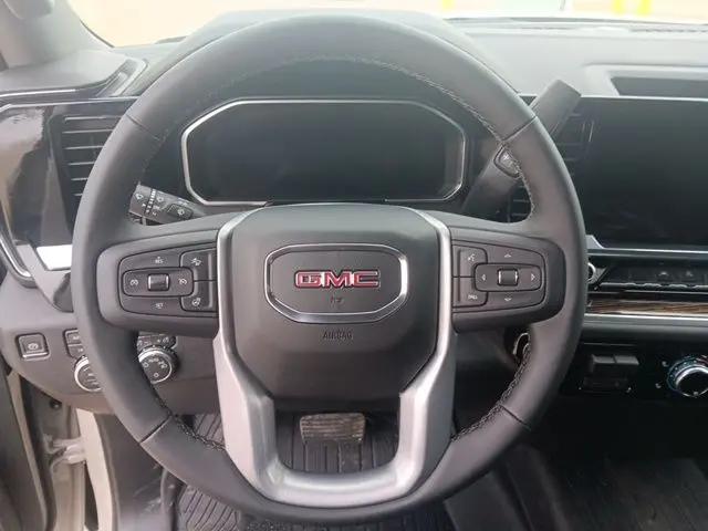 2026 GMC Sierra 1500 Double Cab, Standard Bed, SLE, 4WD