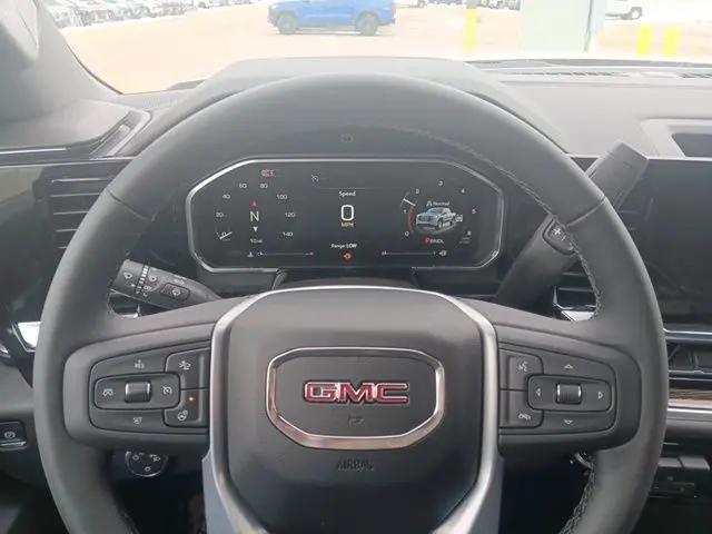 2026 GMC Sierra 1500 Double Cab, Standard Bed, SLE, 4WD