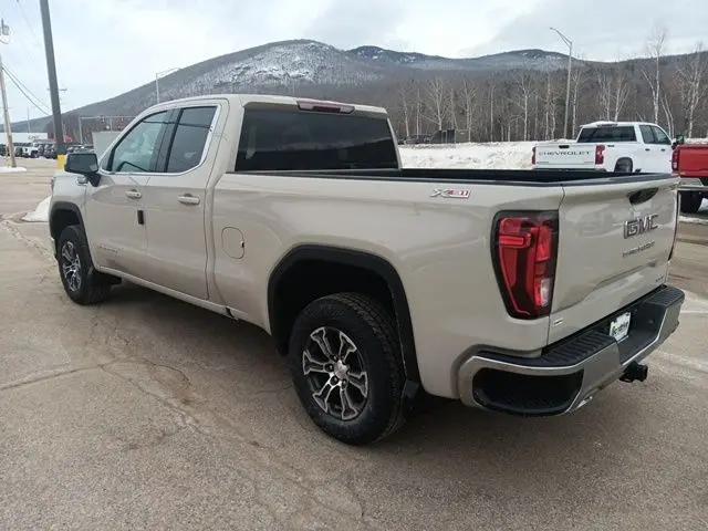 2026 GMC Sierra 1500 Double Cab, Standard Bed, SLE, 4WD