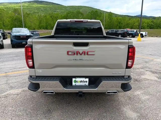 2026 GMC Sierra 1500 Double Cab, Standard Bed, SLE, 4WD