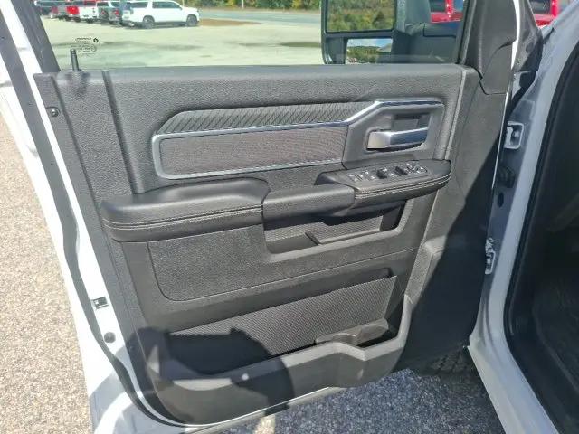 2026 Ram 2500 Big Horn Crew Cab 4x4 64 Box