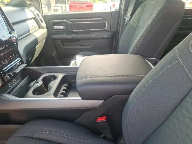 2026 Ram 2500 Big Horn Crew Cab 4x4 64 Box