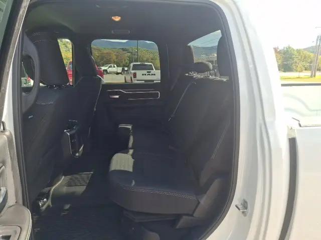 2026 Ram 2500 Big Horn Crew Cab 4x4 64 Box