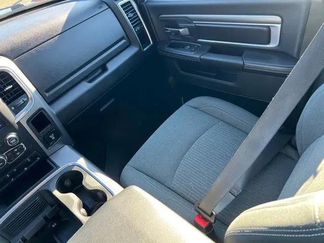 2022 Ram 1500 Classic SLT