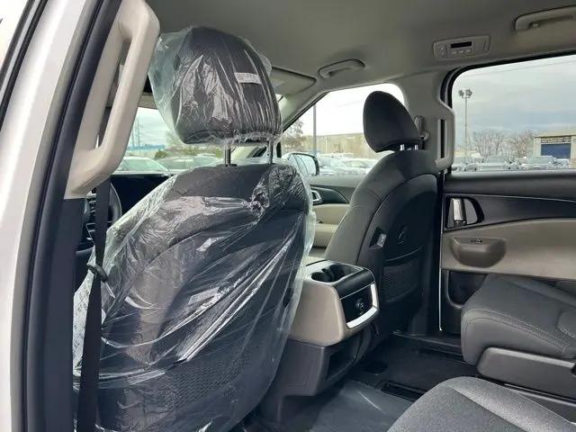 2026 Kia Carnival MPV LX