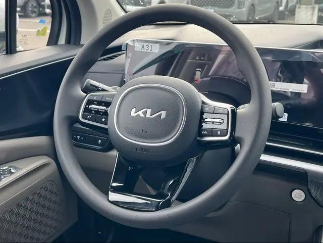 2026 Kia Carnival MPV LX