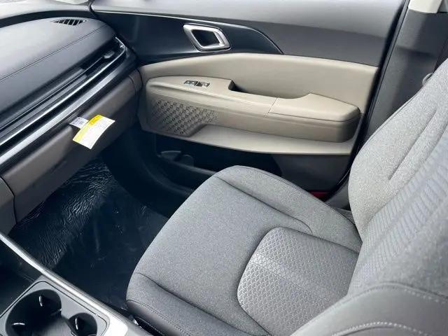 2026 Kia Carnival MPV LX