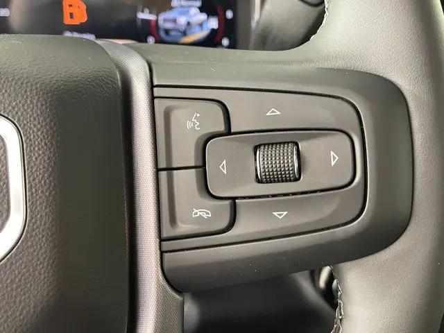 2026 GMC Sierra 2500HD Crew Cab, Standard Bed, SLE, 4WD