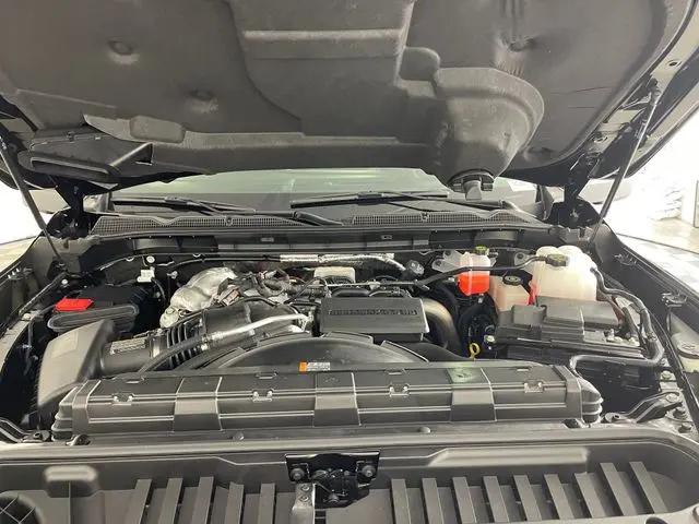 2026 GMC Sierra 2500HD Crew Cab, Standard Bed, SLE, 4WD