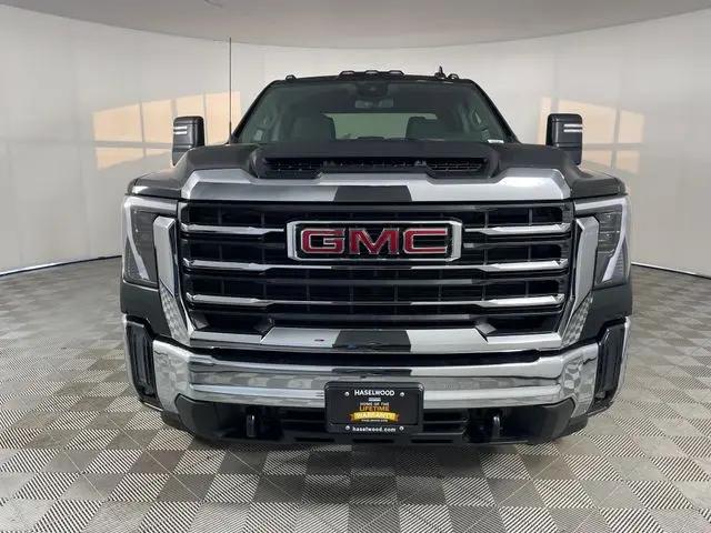 2026 GMC Sierra 2500HD Crew Cab, Standard Bed, SLE, 4WD