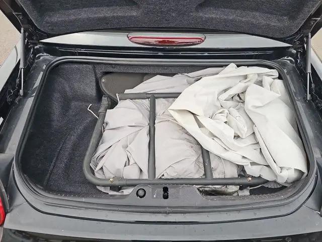 2004 Ford Thunderbird Premium