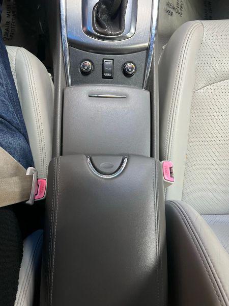 2012 INFINITI G25 G25x