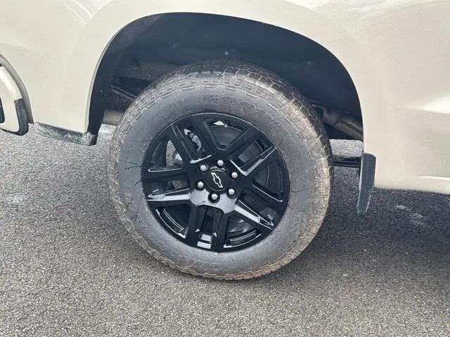 2026 Chevrolet Silverado 1500 4WD Crew Cab Short Bed RST