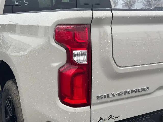 2026 Chevrolet Silverado 1500 4WD Crew Cab Short Bed RST