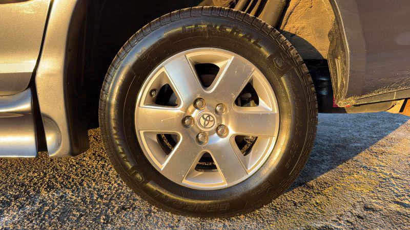 2010 Toyota Sienna LE