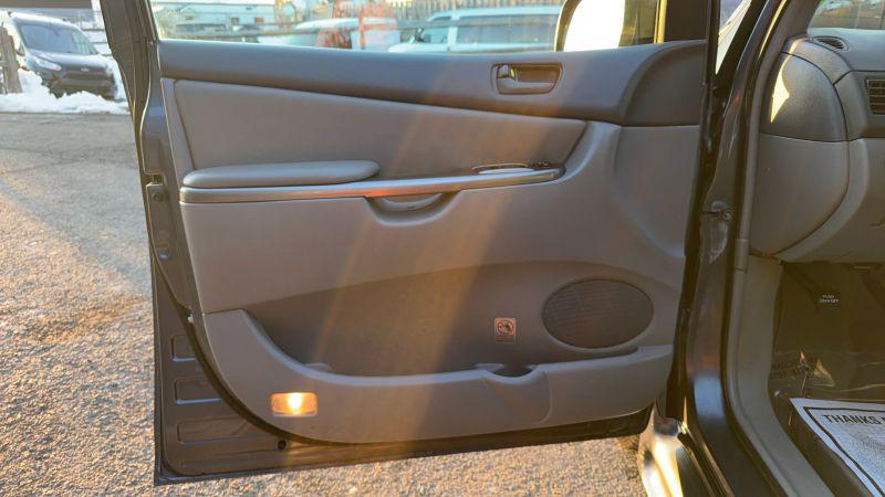 2010 Toyota Sienna LE
