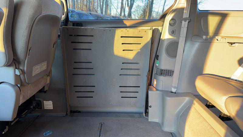 2010 Toyota Sienna LE