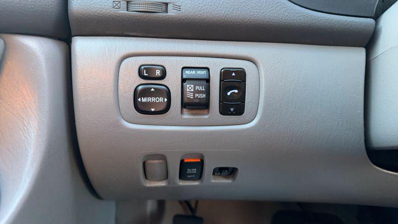 2010 Toyota Sienna LE