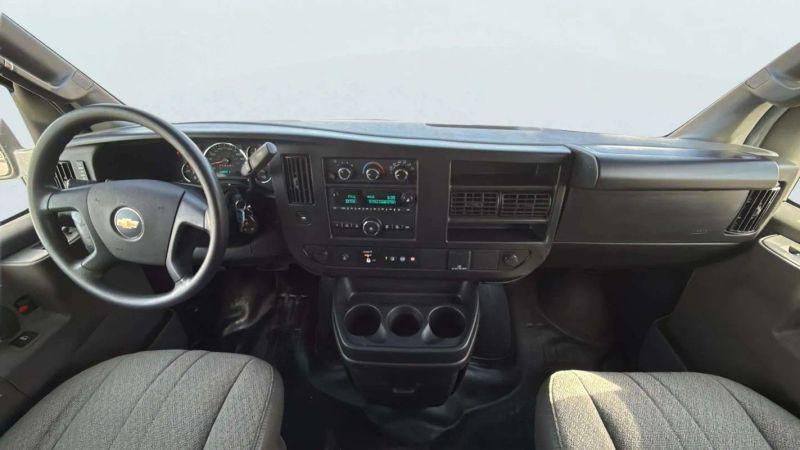 2023 Chevrolet Express Cargo Van RWD 3500 Regular Wheelbase WT