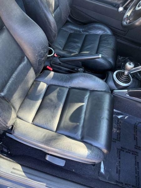 2000 Audi TT Base