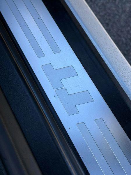 2000 Audi TT Base