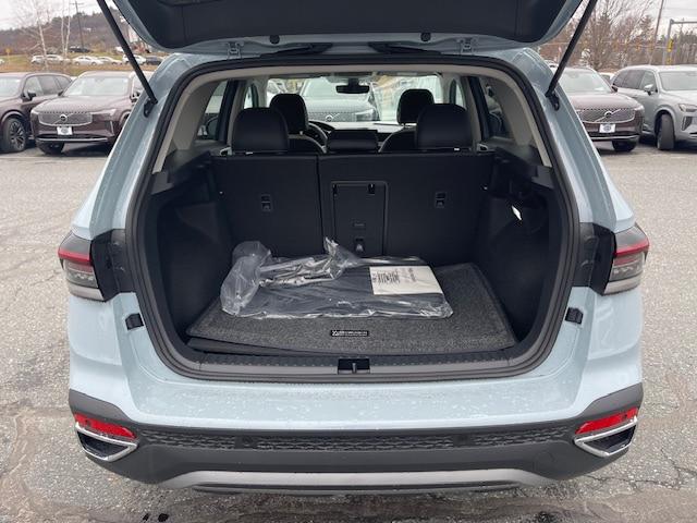 2026 Volkswagen Taos SE