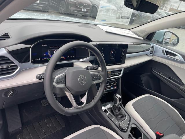 2026 Volkswagen Taos SE
