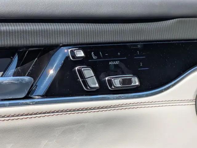 2026 Jeep Grand Wagoneer Summit Obsidian 4x4
