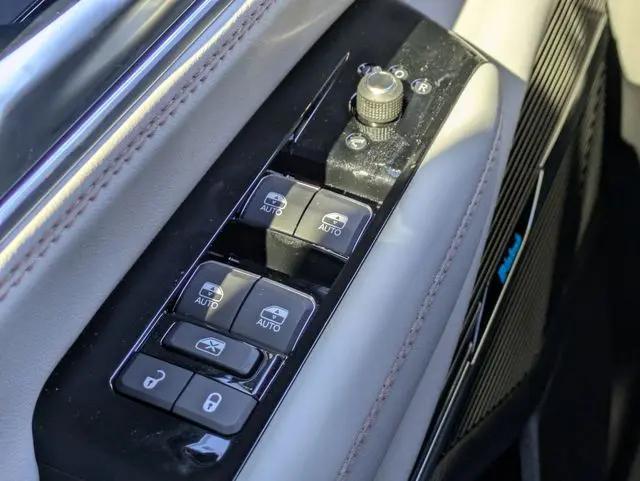2026 Jeep Grand Wagoneer Summit Obsidian 4x4