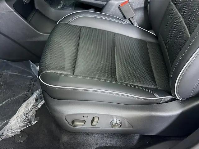 2025 Buick Enclave Avenir FWD