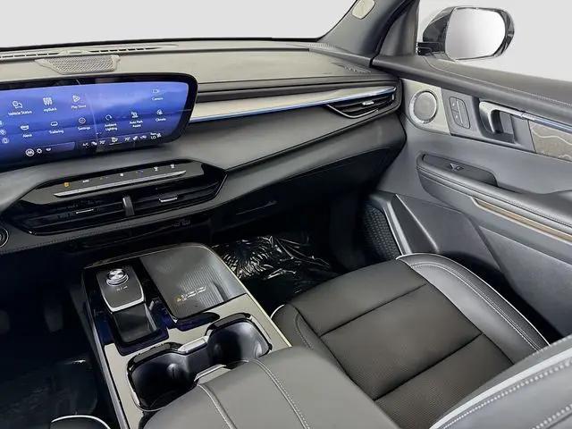 2025 Buick Enclave Avenir FWD