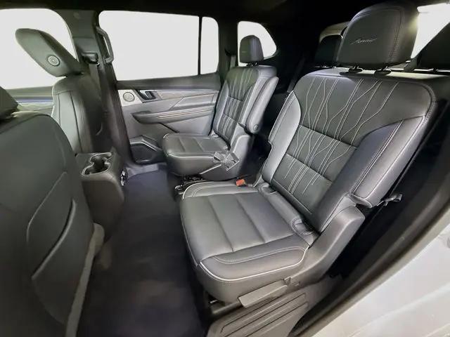 2025 Buick Enclave Avenir FWD