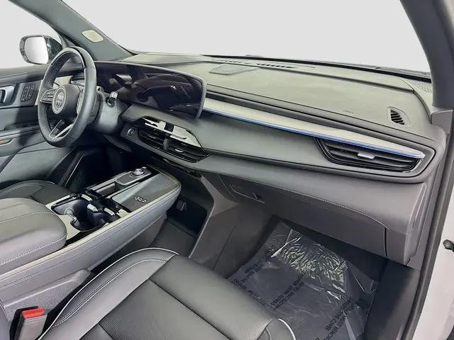 2025 Buick Enclave Avenir FWD