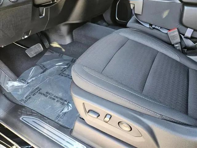 2026 GMC Sierra 1500 Crew Cab, Short Bed, SLE, 4WD