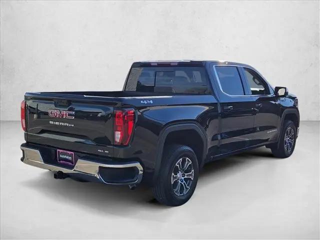 2026 GMC Sierra 1500 Crew Cab, Short Bed, SLE, 4WD