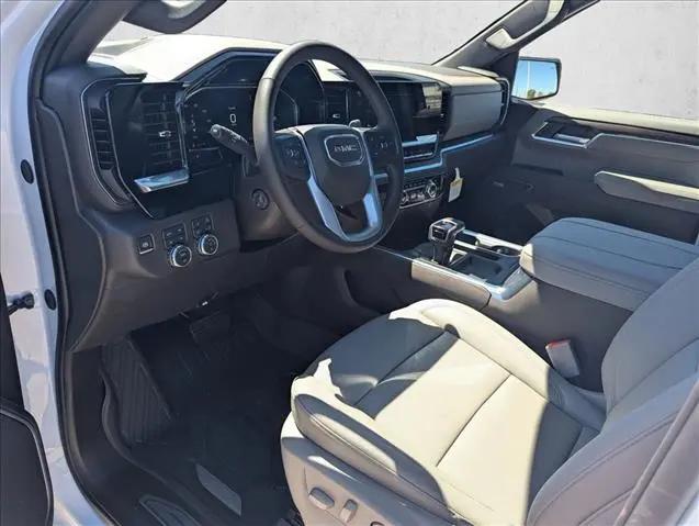 2026 GMC Sierra 1500 Crew Cab, Short Bed, SLT, 4WD