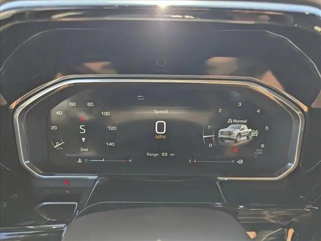 2026 GMC Sierra 1500 Crew Cab, Short Bed, SLT, 4WD