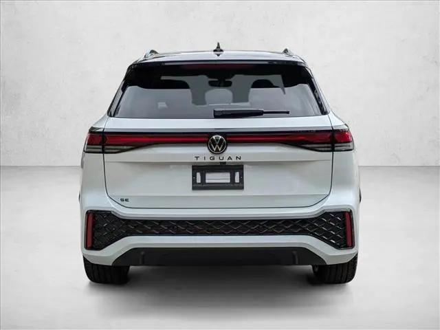2026 Volkswagen Tiguan SE R-Line Black